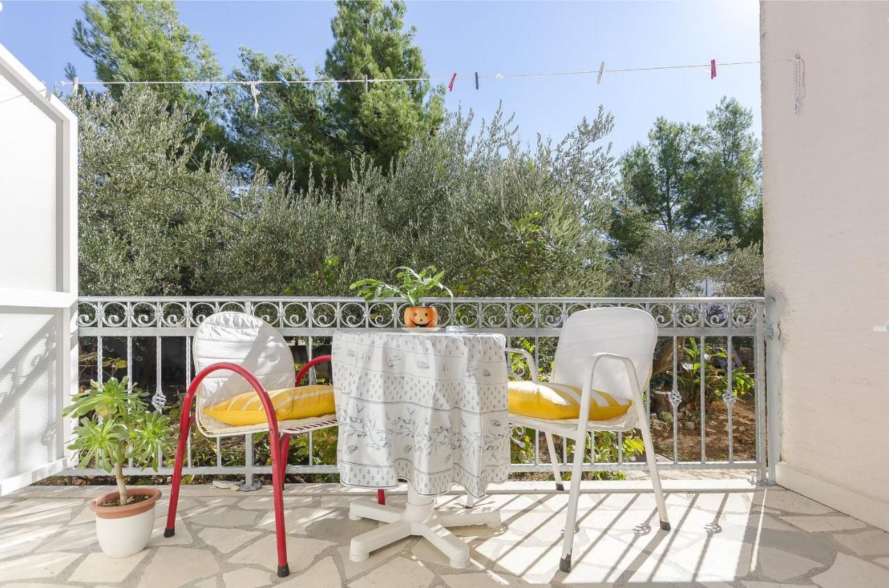 Apartment And Rooms Ema Βόντιτσε Εξωτερικό φωτογραφία